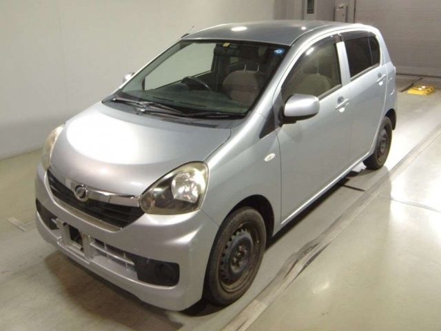 7026 Daihatsu Mira e s LA310S 2014 г. (TAA Tohoku)